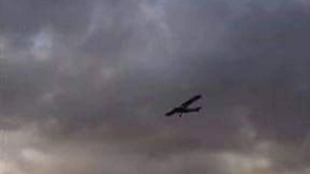 Las avionetas aparecen cuando se acerca la lluvia.  Cortes_a Consejo Ambiental SJR.